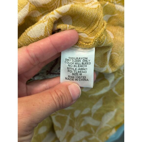 UMGEE Boho W/ Bell Sleeves Mini Dress Size Medium - Picture 5 of 5